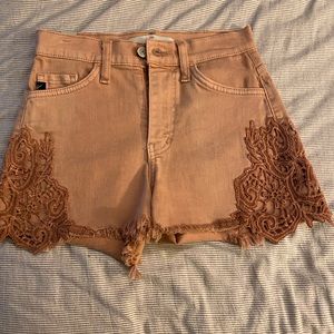BRAND NEW KanCan shorts